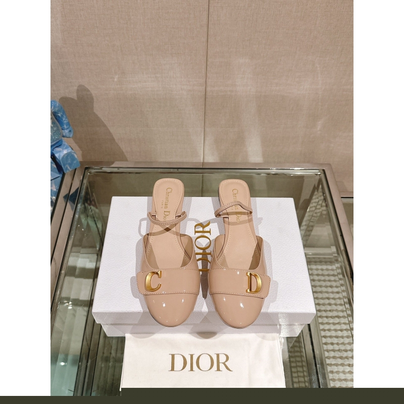 ch**an D*or sandals